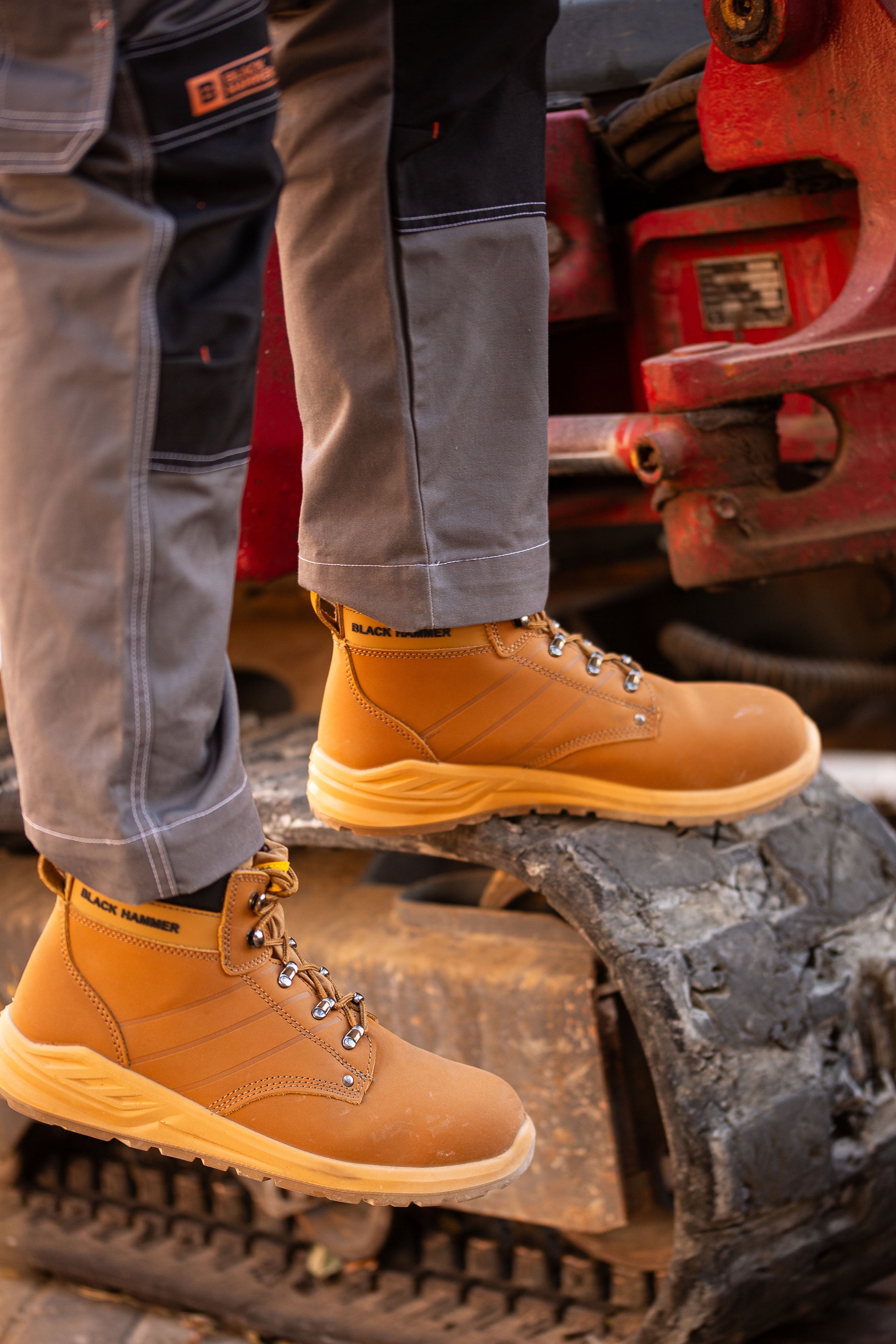 Mens Tan Safety Boots with Steel Toe Cap Black Hammer George